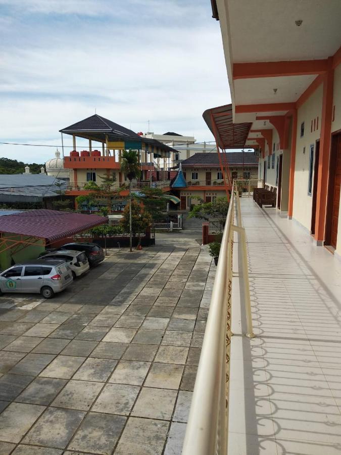 Penginapan Intan Bandara Padang  Zewnętrze zdjęcie